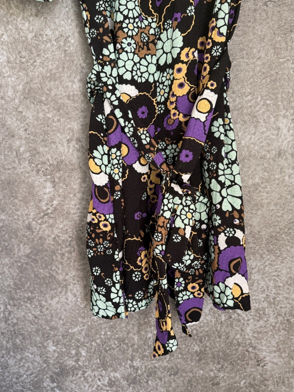 Ted Baker Black Floral-Print High Neck Mini Dress with Purple Accents - Picture 7 of 10